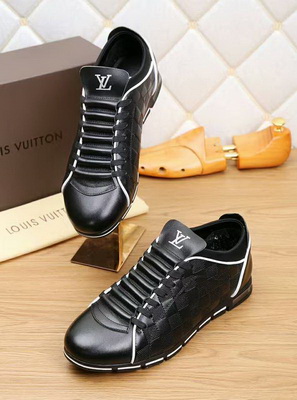 LV Fashion Men Sneakers--028
